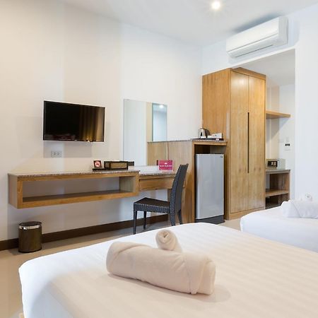 Phuket Zen Rooms Takua Thung Road מראה חיצוני תמונה