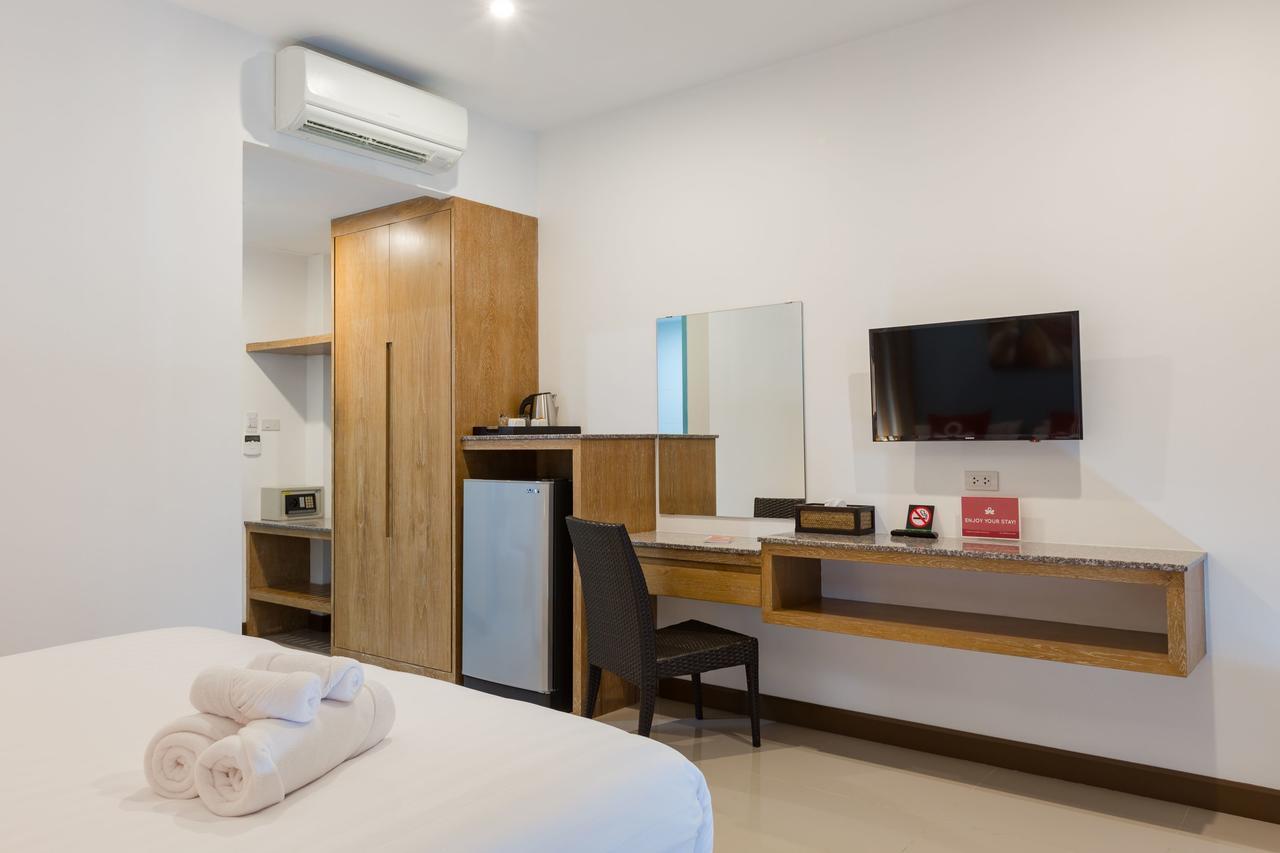 Phuket Zen Rooms Takua Thung Road מראה חיצוני תמונה